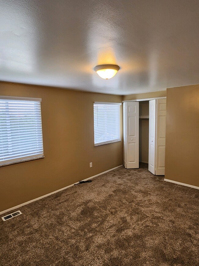 Bedroom 2 - 169 Halifax St