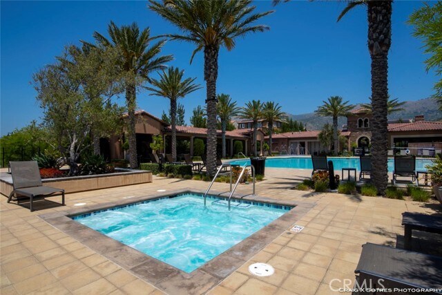 Building Photo - 20801 Bur Oak Cir