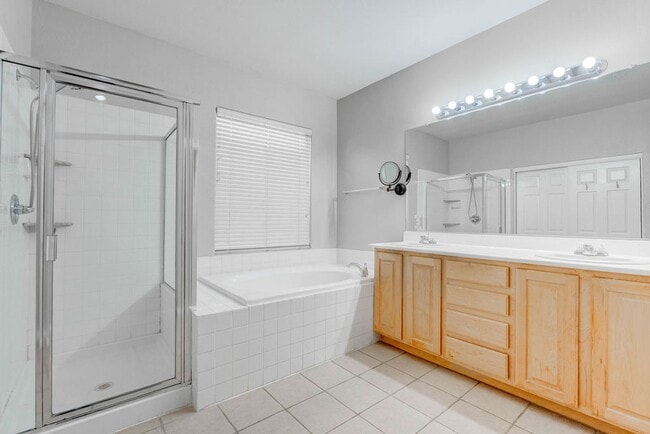 Building Photo - 2294 Tedesca Dr