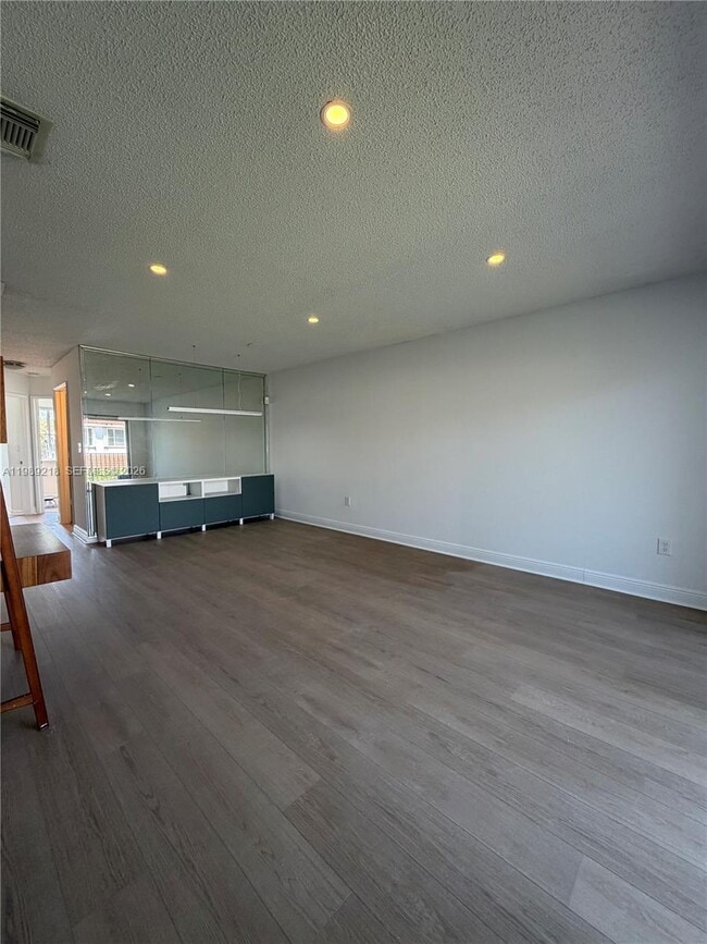 Building Photo - 4768 NW 114th Ave