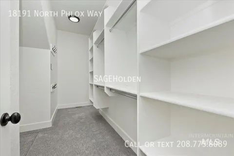 Building Photo - 18191 N Phlox Way