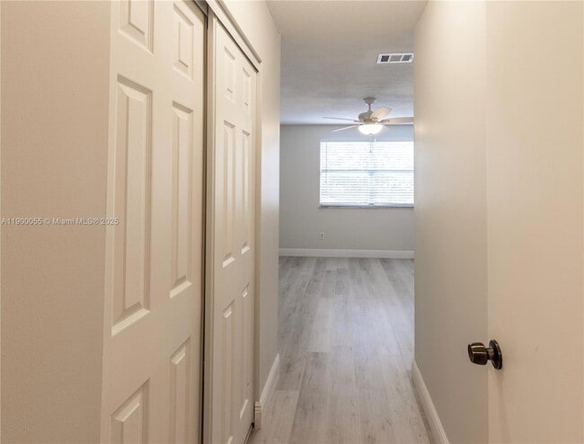 Building Photo - 14237 SW 94th Cir Ln