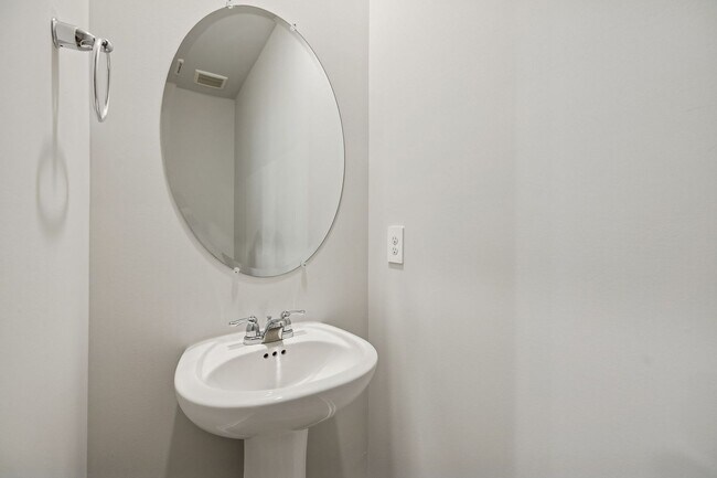 Building Photo - Welcome to Lewisburg Kings Landing