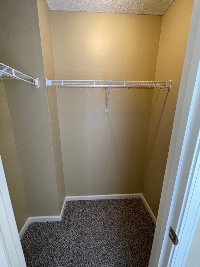 Building Photo - Grand Cordova home for rent near Shelby Farms