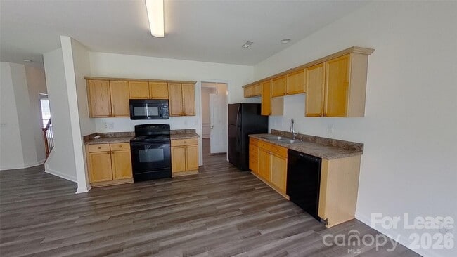 Building Photo - 2014 Rosewater Ln