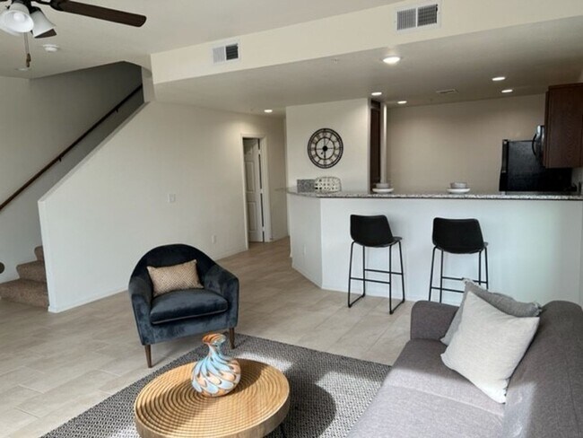 Building Photo - DESERT VIEW VILLAS-  (Ave 8E South to 44th...