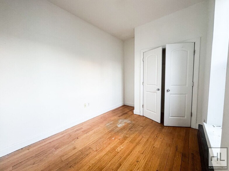 Building Photo - 383 W 125th St