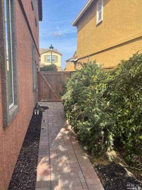 Building Photo - 436 Potters Ln