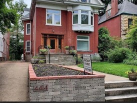 Building Photo - 4414 W Pine Blvd