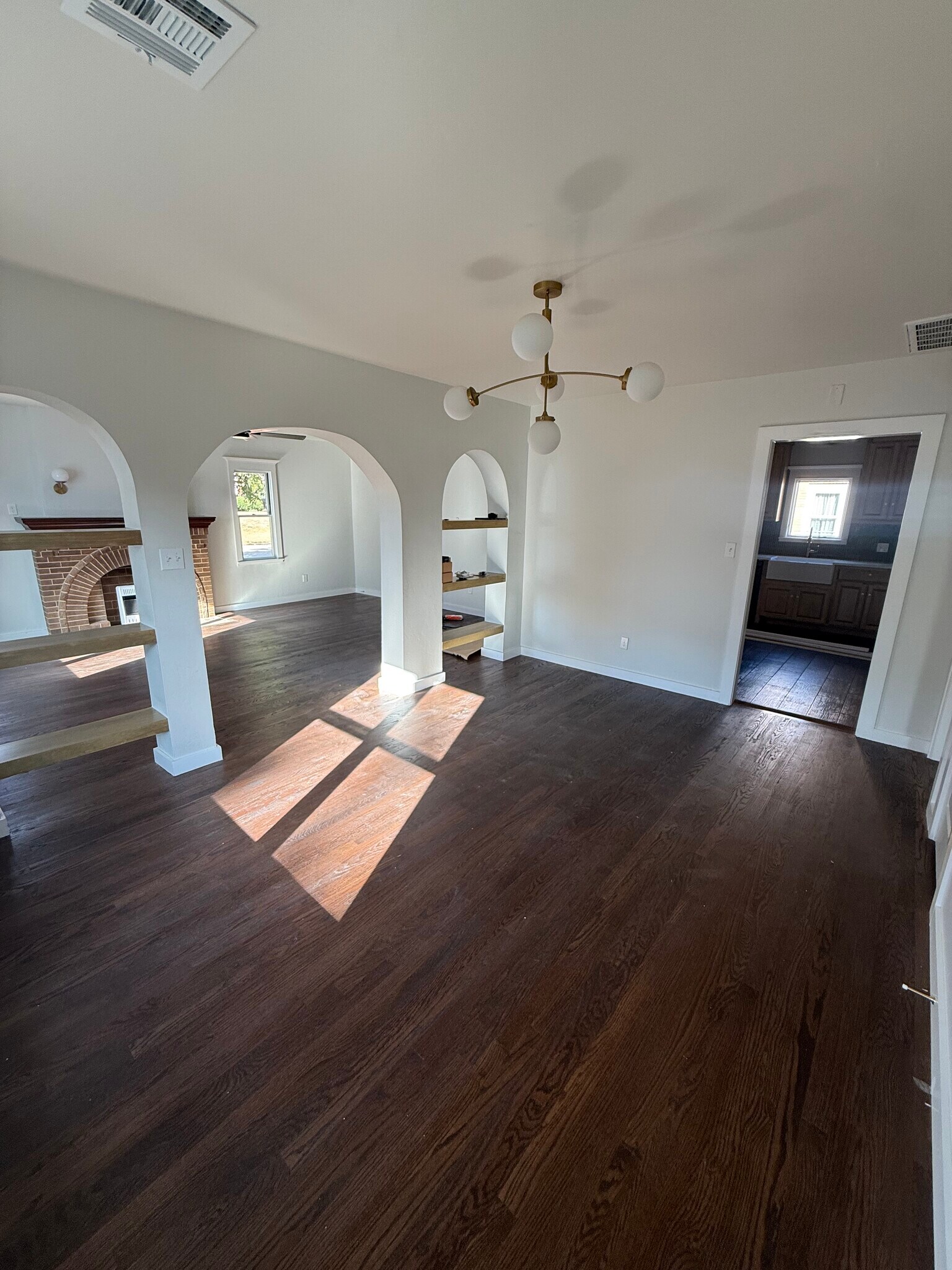 Dining Room - 822 NE 17th St