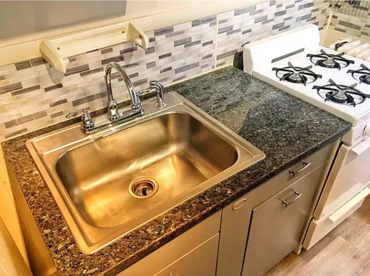 Building Photo - 896 29th St