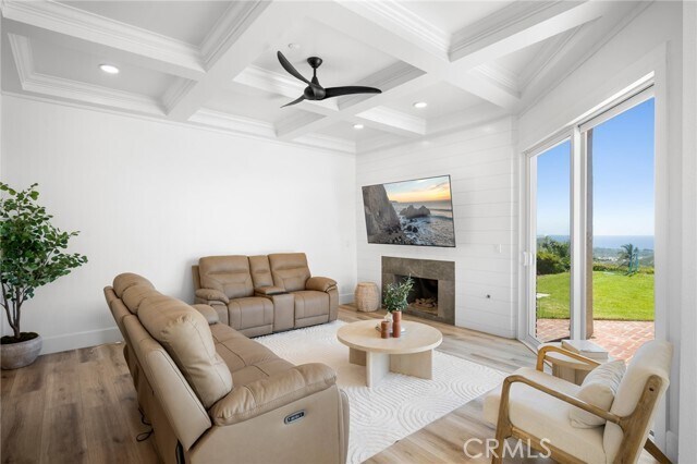 Building Photo - 507 Via Florida