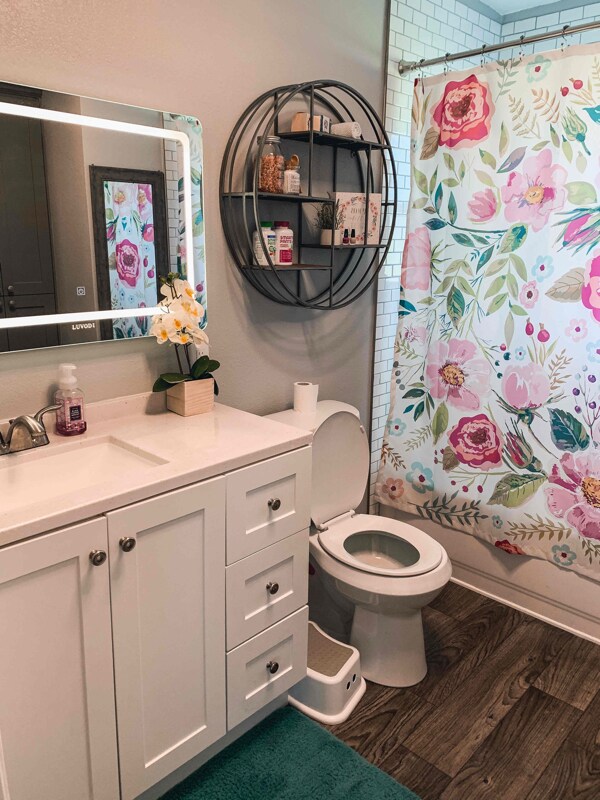 Building Photo - 110 N Bell St