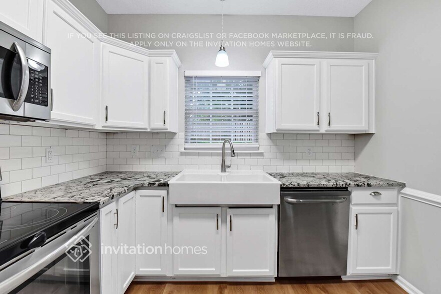 Building Photo - 1199 Lempster Dr NW