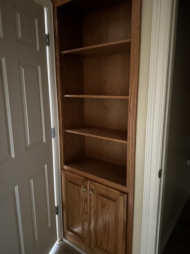 Building Photo - 4616 Alpine Pl