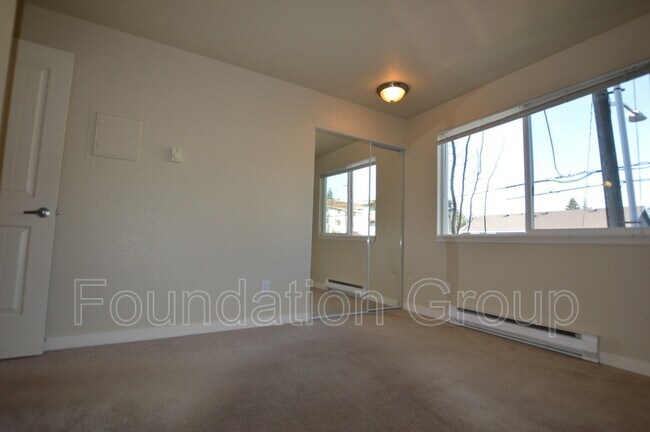 Building Photo - 2405 NW 65th St