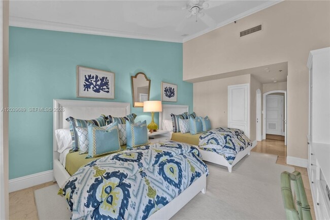 Building Photo - 2244 Fisher Island Dr