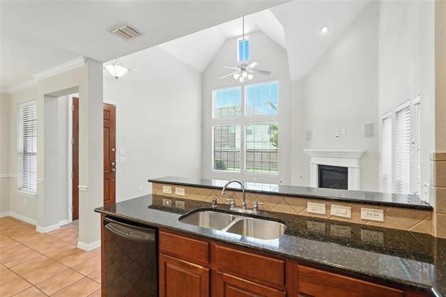 Building Photo - 2101 Broadstone Dr