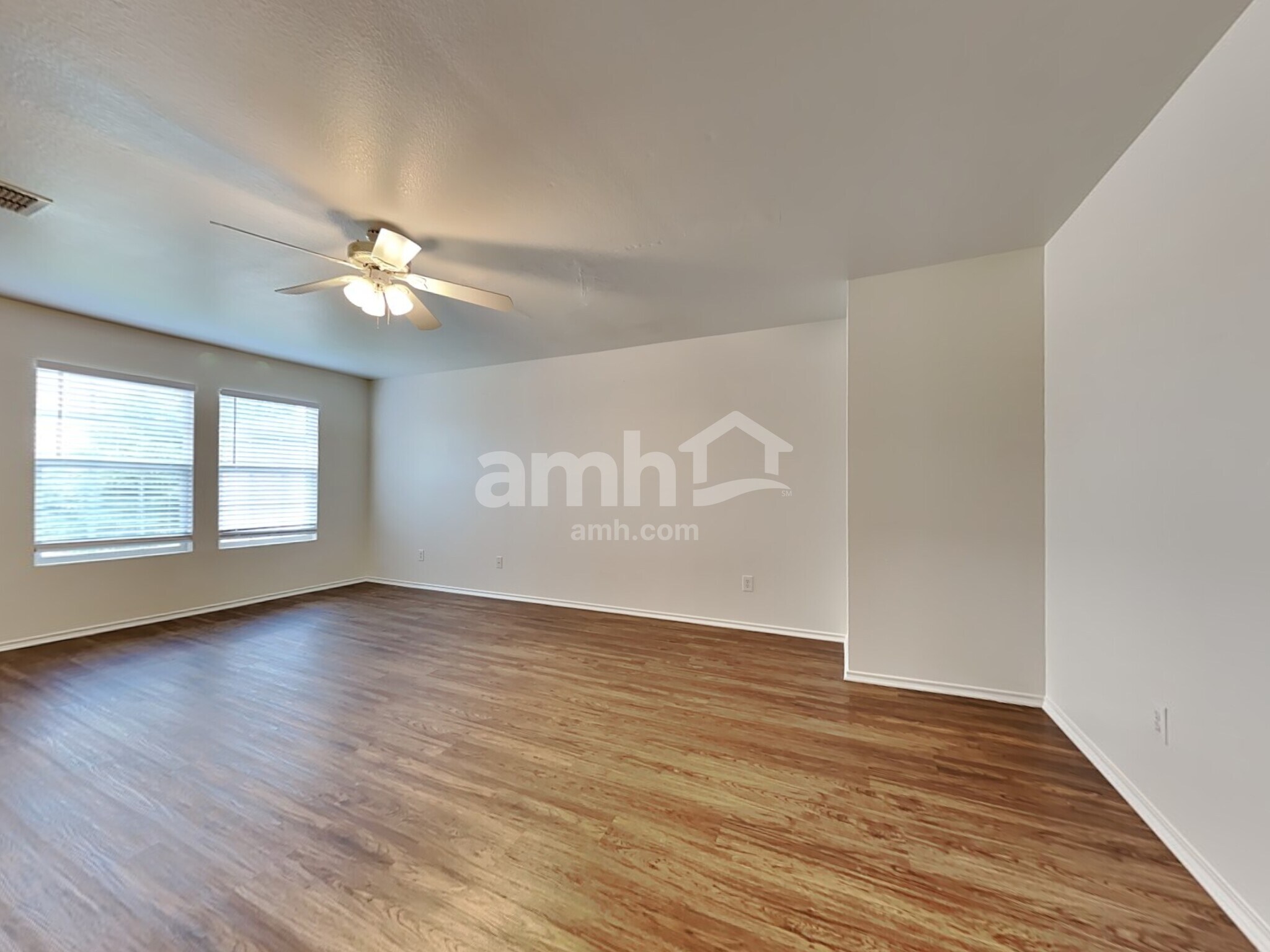 Building Photo - 5216 Lava Rock Dr