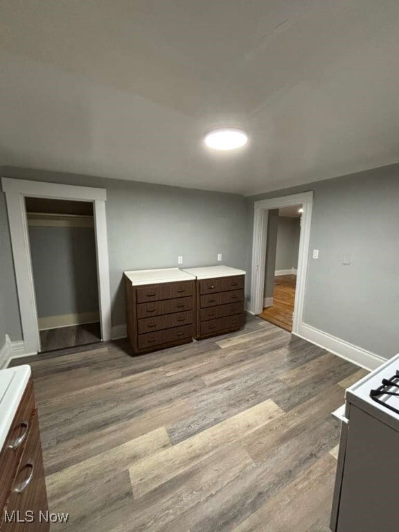 Building Photo - 371 N Mulberry St