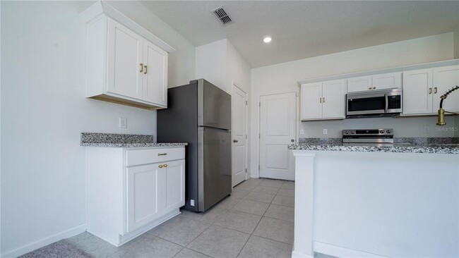 Building Photo - 8735 Sportsman Lp