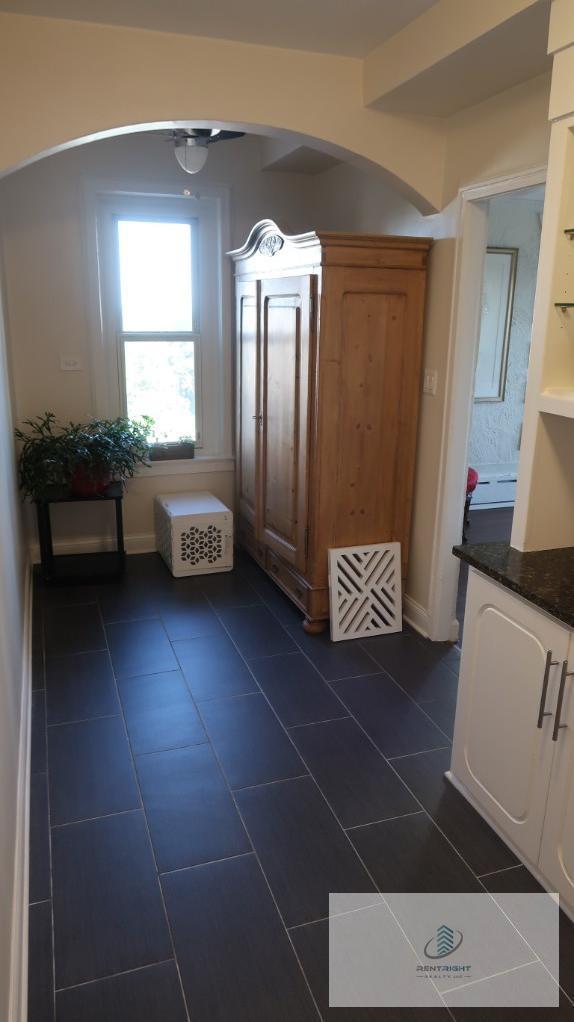 Building Photo - 534 W Stratford Pl