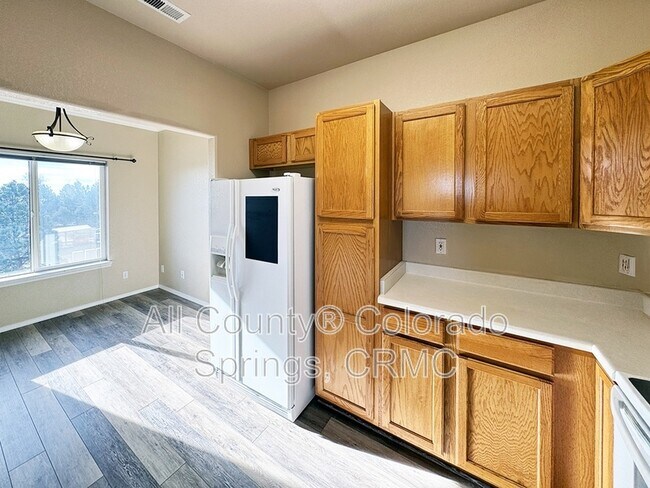 Building Photo - 3081 Mandalay Grove