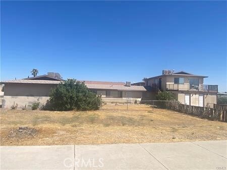 Building Photo - 761 Upton Dr