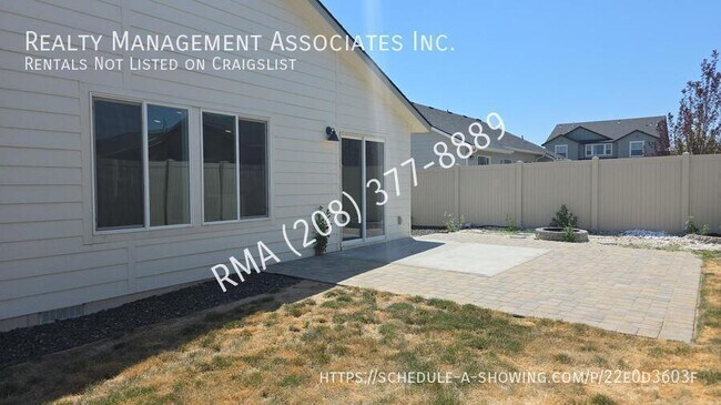 Building Photo - 13127 S Catawba River Ave