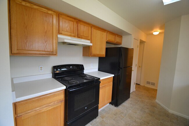 Building Photo - 7228 Waterman Way