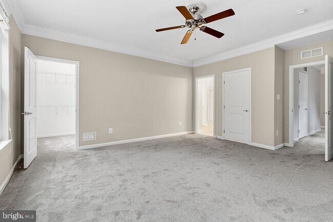 Building Photo - 7420 Brunson Cir