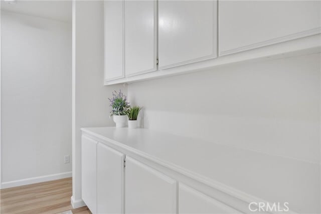 Building Photo - 700 W 2nd St