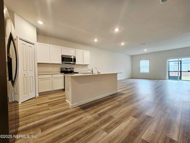 Building Photo - 1653 Garden Grove Ct