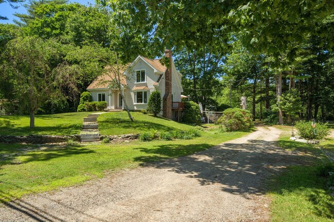 Building Photo - 28 Shoals View Dr