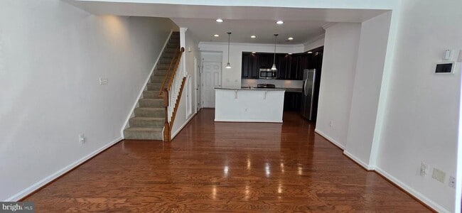 Building Photo - 5658 Virginia Ln