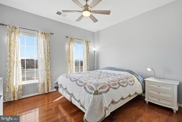 Building Photo - 43281 Goosefoot Square