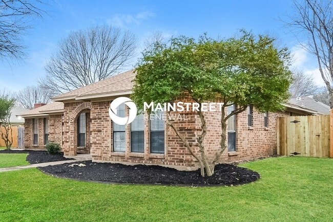 Building Photo - 3 Bedroom Pet-Friendly Home in North Richland Hills, TX with Main Street Renewal