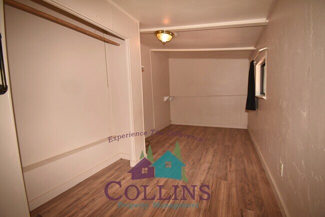 Building Photo - 11168 Vista Ave