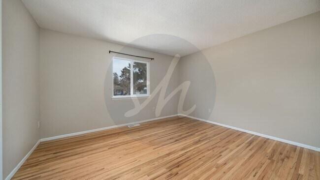 Building Photo - Sunny Ranch Home in Southeast Colorado Springs