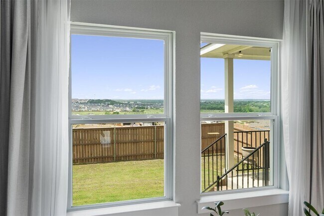 Building Photo - 11620 Comano Dr