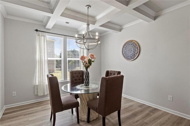 Building Photo - 213 Chiswick Lp