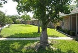 Primary Photo - Navasota Manor Apartments