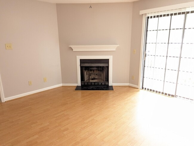 Building Photo - 3700 Chimney Ridge Pl