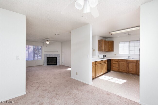Building Photo - 1375 E Hacienda Ave