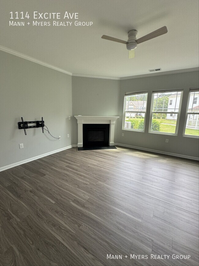 Building Photo - 1114 Excite Ave