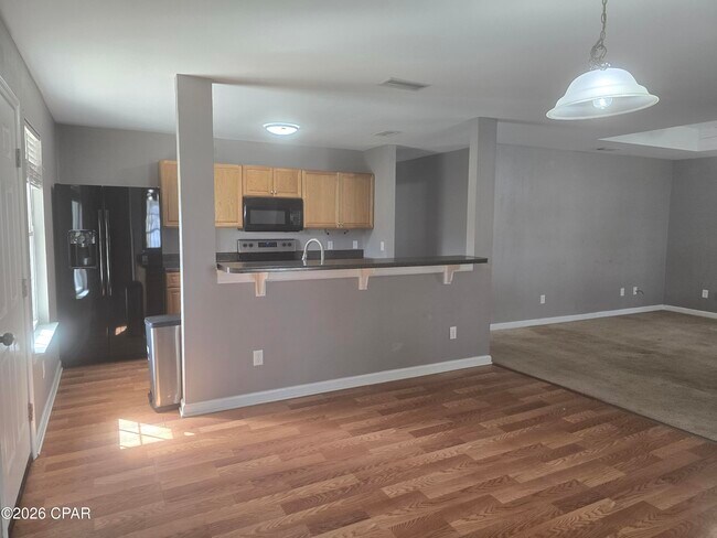 Building Photo - 2835 Altha Ave