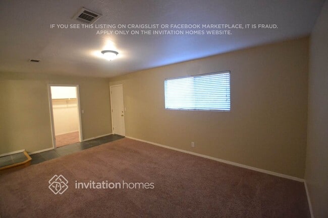 Building Photo - 402 Springvalley Dr