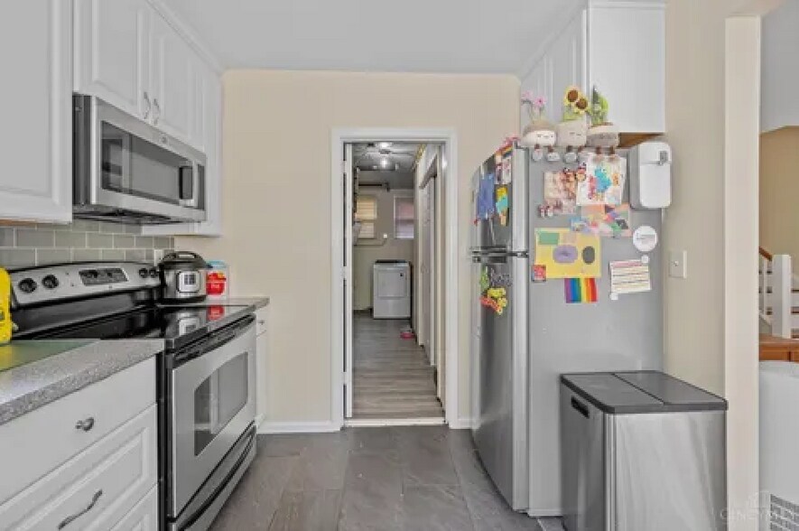 Building Photo - 1 Dewitt St