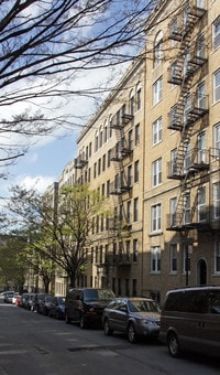 Building Photo - 21 Magaw Place