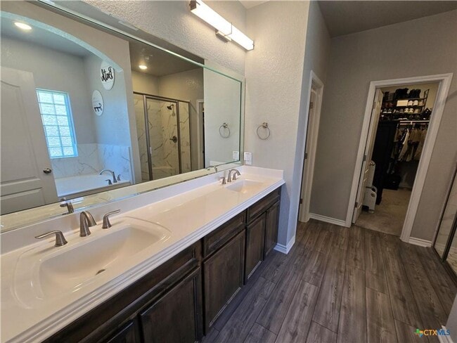 Building Photo - Beautiful Home for Rent in Killeen